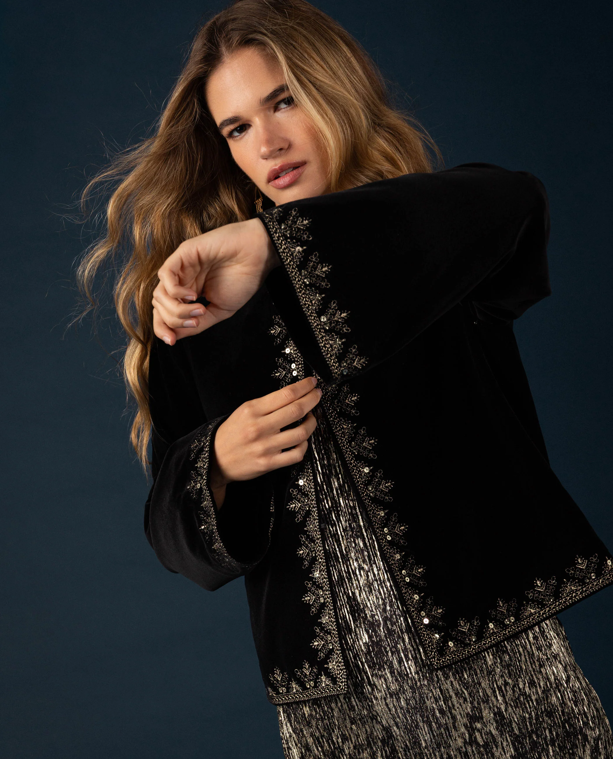 CHAQUETA MIRROR SELFIE · NEGRO - Image 3
