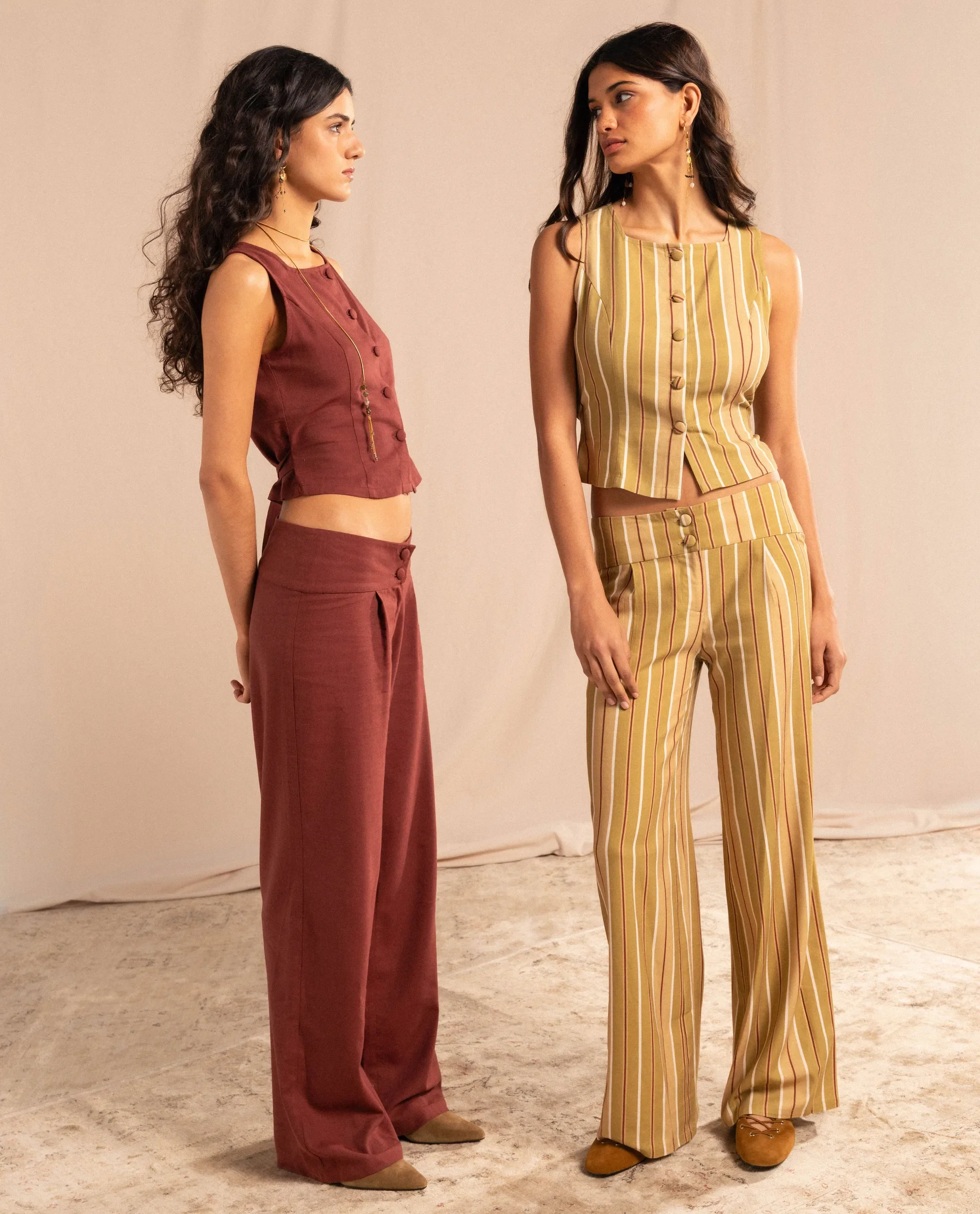 PANTALÓN DAILY STORIES · MARRÓN - Image 11