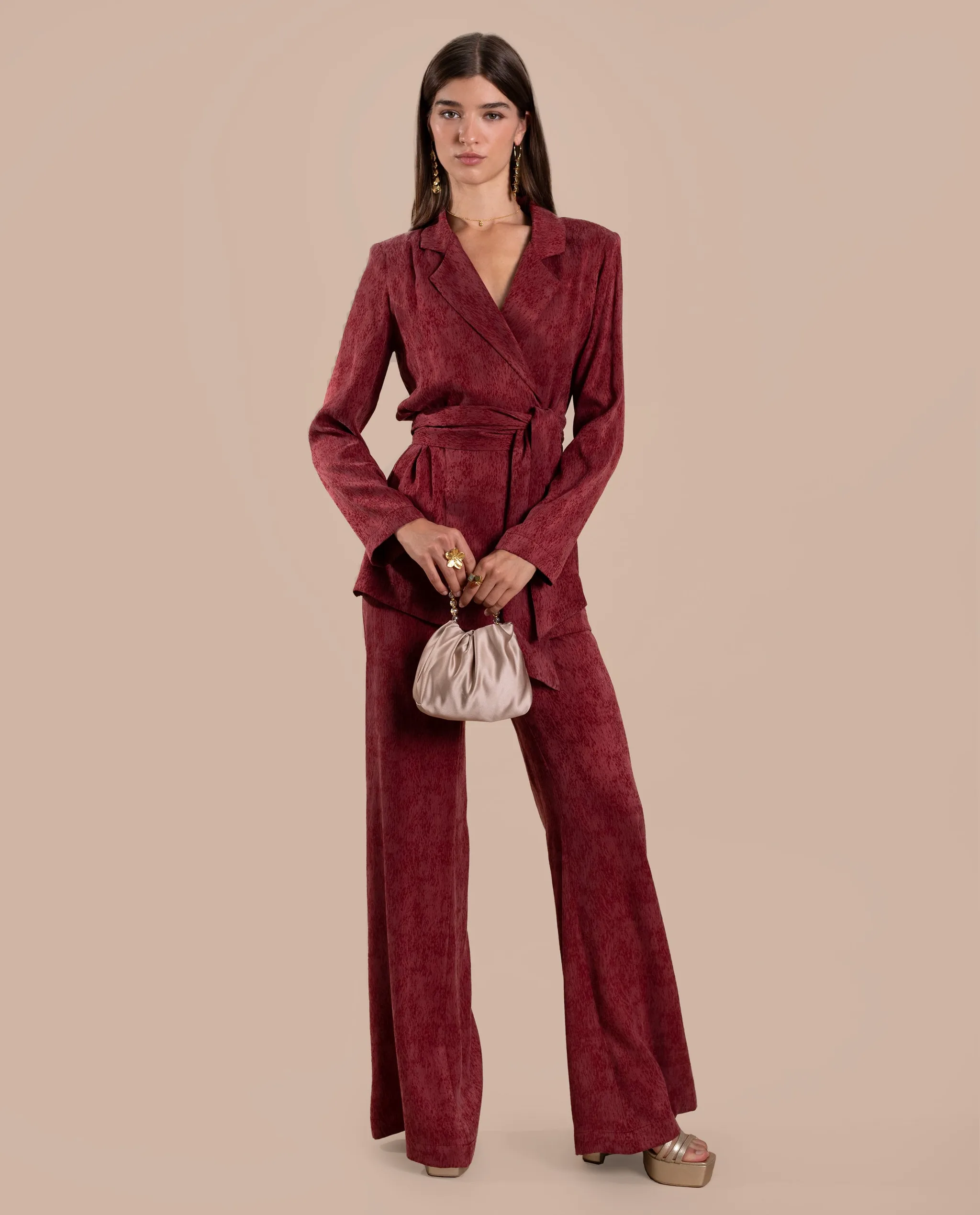 PANTALÓN JULIETTE · BURDEOS - Image 3
