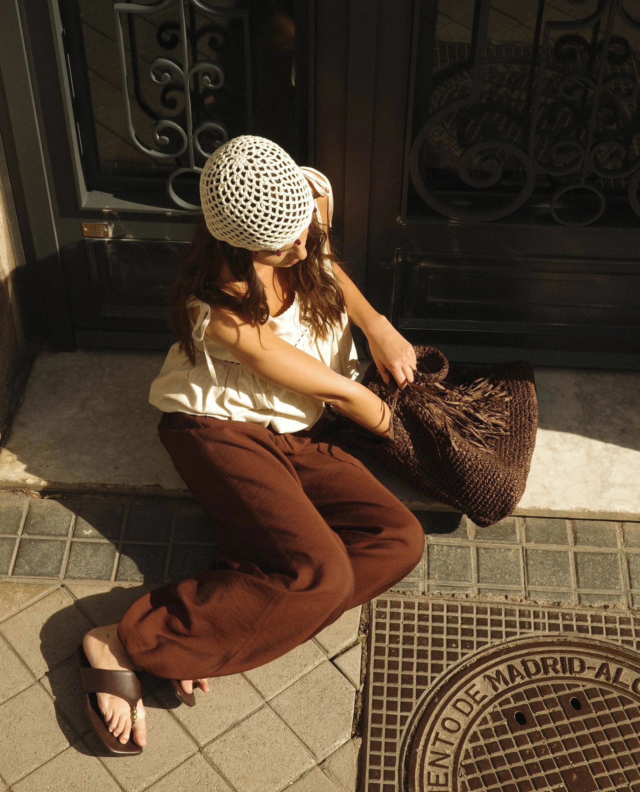 PANTALÓN SIDE BY SIDE · MARRÓN - Image 10